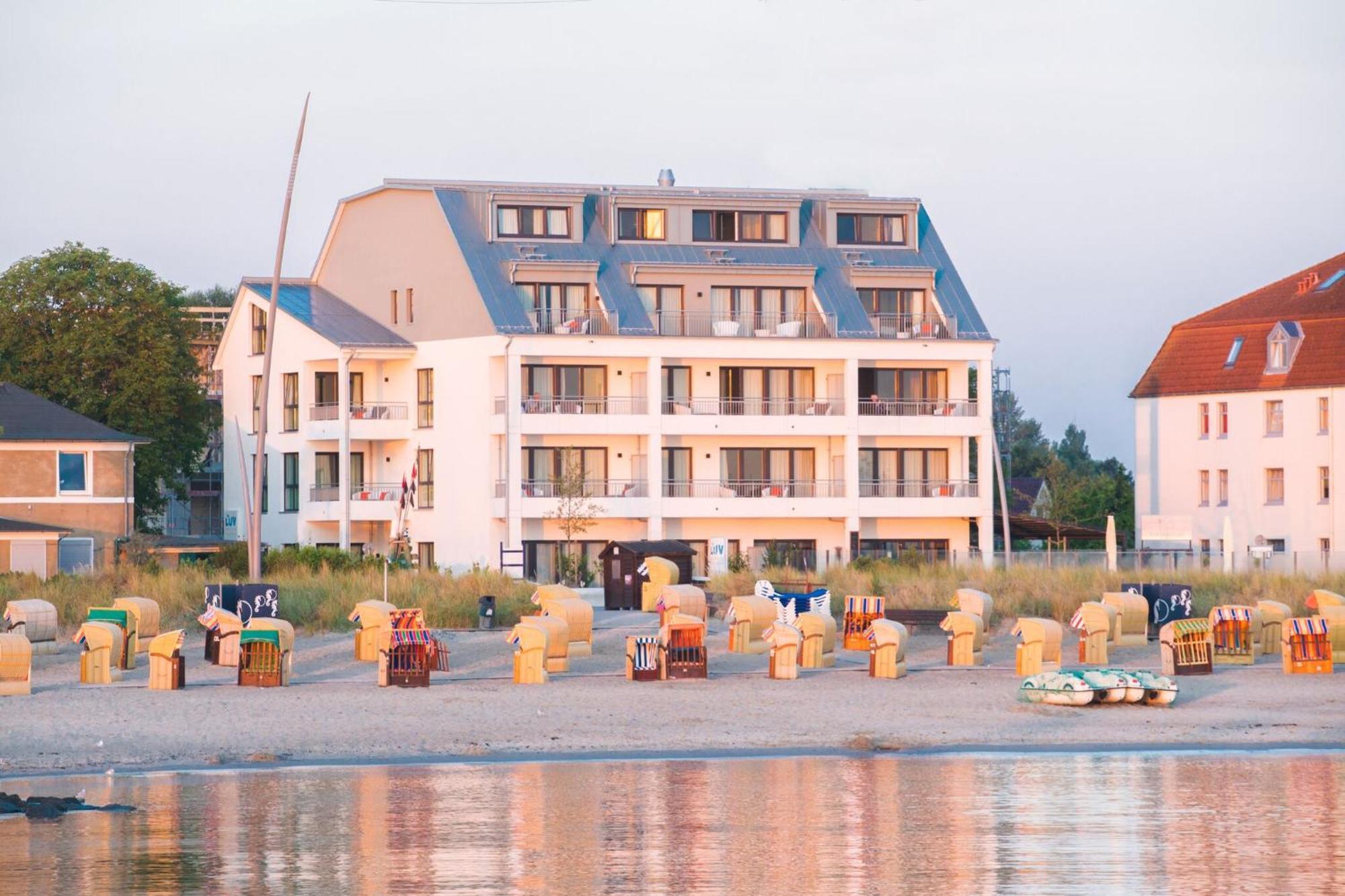 Strandhotel Luv Timmendorfer Strand Exterior photo