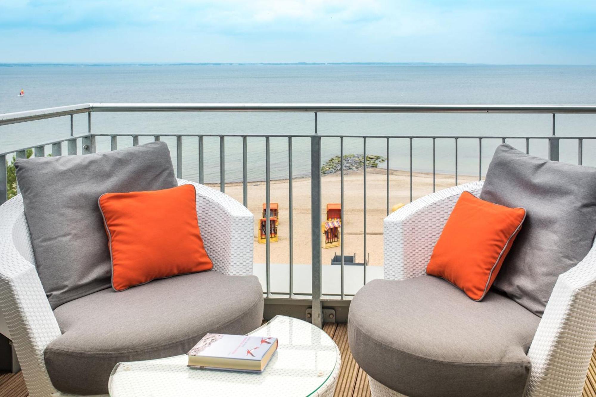 Strandhotel Luv Timmendorfer Strand Exterior photo